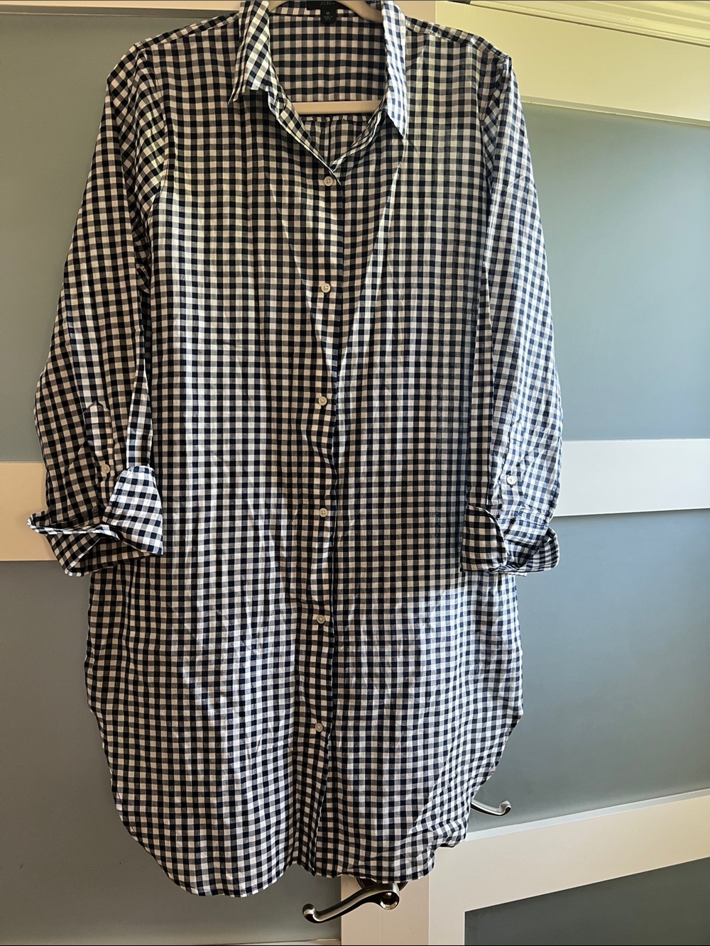 J. Crew Navy White Gingham Cotton buttondown long sleeve swim cover-up. Size M
